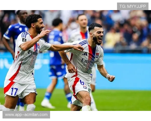 法甲里昂外线冲击带来实质威胁,比分被改写 法甲里昂外线冲击带来实质威胁,比分被改写