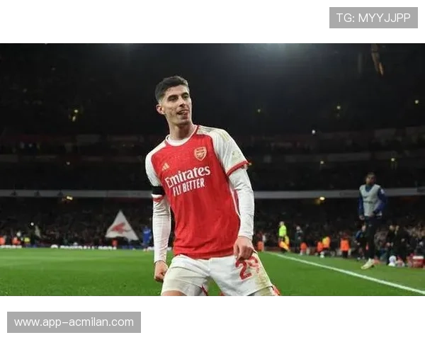 切尔西后场长传直挂，哈弗茨抢点破网