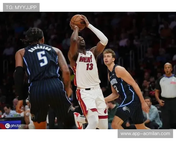 巴特勒底角三分连中,热火在客场抢到重要胜利 巴特勒底角三分连中,热火在客场抢到重要胜利