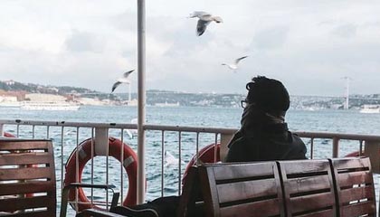 曼联后防线三人缺阵调整成关键，曼联后卫线